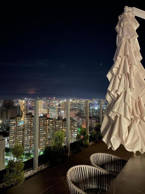 Luxury Penthouse Prishtina Leilighet Pristina Eksteriør bilde