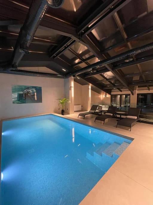 Luxury Penthouse Prishtina Leilighet Pristina Eksteriør bilde